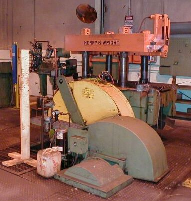 Henry & Wright 200-ton underdrive press #54-2777 (pit-mounted)